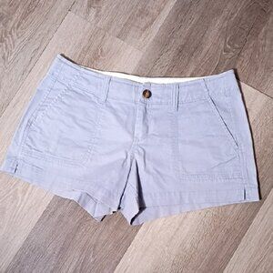 Old Navy Women's Cargo‎ Shorts in Light Gray